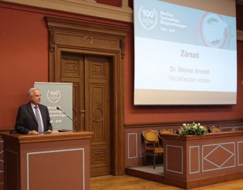 Ünnepi köszöntő - Dr. Steiner Arnold - Magyar Medikai Gyártók és Szolgáltató Klaszter elnöke